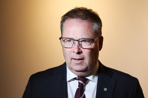 Portrett av Norges forsvarsminister