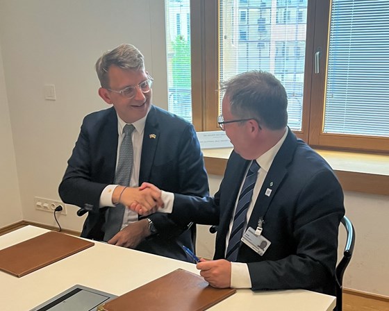 Norge og Danmark signerer intensjonsavtale om droner