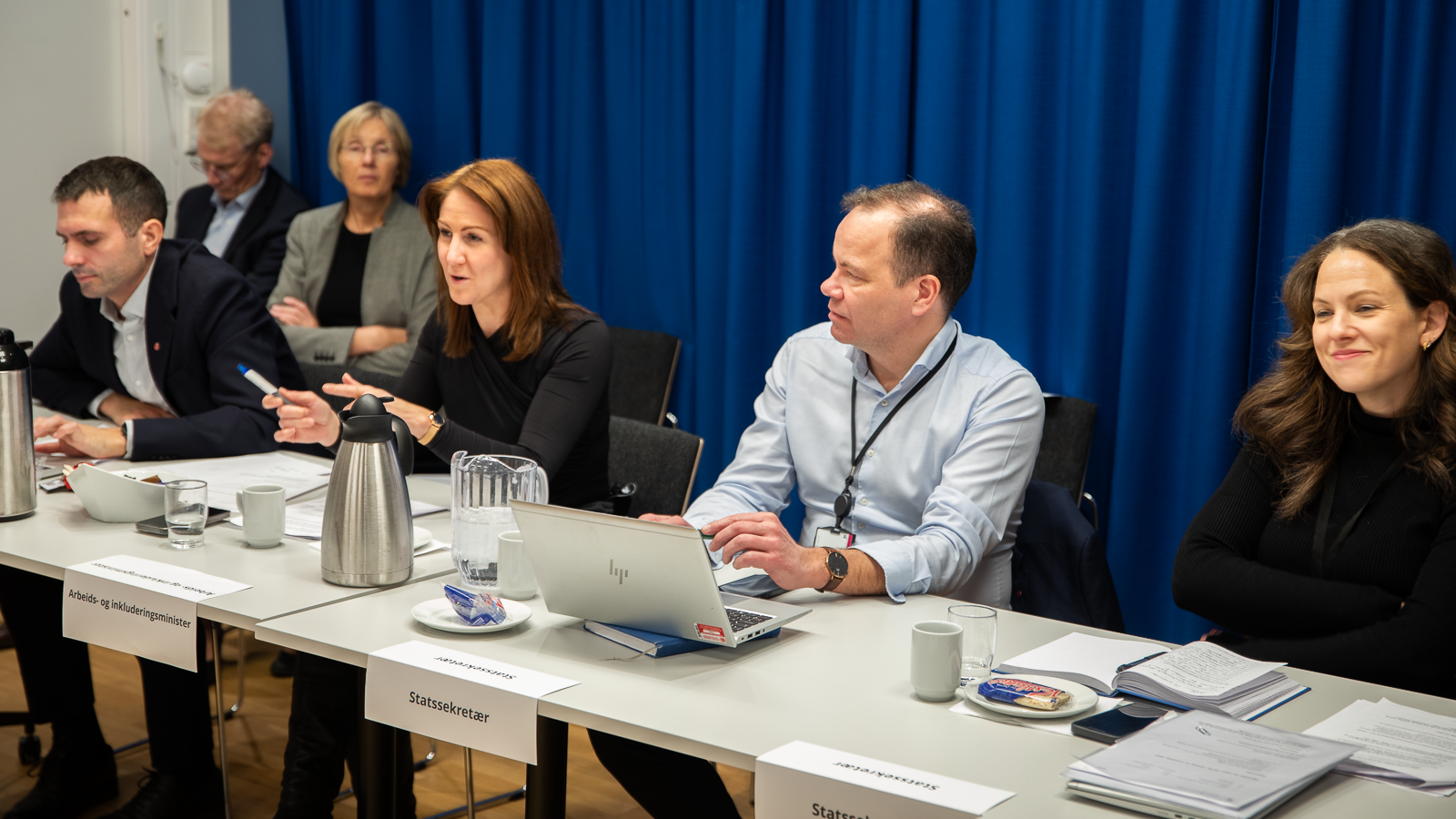 Den politiske leiinga i arbeids- og inkluderingsdepartementet under møtet med Arbeidsliv- og pensjonspolitisk råd (ALPR)