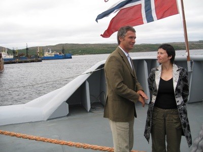 Statsminister Jens Stoltenberg og fiskeri- og kystminister Helga Pedersen