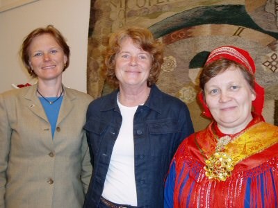 Ellen Inga O. Hætta, Lise Bergh og Cathrin Bretzeg.