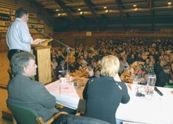 Fra debattmøtet med utsikt over salen. Foto: K E Sædergren, Jærbladet