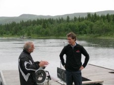 Reidar Greger Hagen i samtale med Knut Arild Hareide.