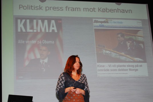 Statssekretær Heidi Sørensen innledet på Innkjøpskonferansen 2009 om klimautfordringen og offentlige anskaffelser. Foto: Miljøverndepartementet.