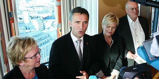 Magnhild Meltveit Kleppa, Jens Stoltenberg, Kristin Halvorsen og Roar Flåthen. Foto: SMK