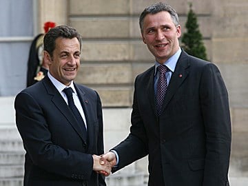 Jens Stoltenberg og Nicolas Sarkozy. Foto: Elyséepalasset.