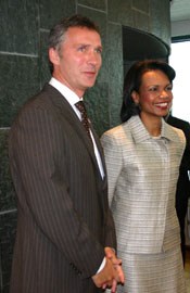 Statsminister Jens Stoltenberg og USAs utenriksminister Condoleezza Rice. Foto: SMK